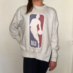 Abercrombie NBA crewneck size XS
